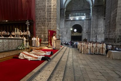 Catedral. Ordenación sacerdotal de Mario Martín y Jorge Polo.- PHOTOGENIC