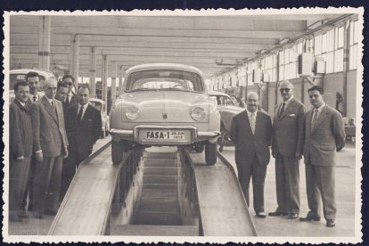 Fotografías de la historia de Renault en Valladolid.- RENAULT