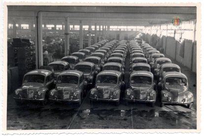 Fotografías de la historia de Renault en Valladolid.- RENAULT