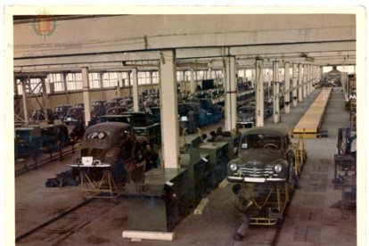 Fotografías de la historia de Renault en Valladolid.- RENAULT