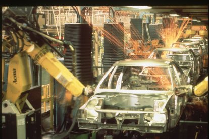 Fotografías de la historia de Renault en Valladolid.- RENAULT