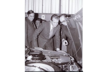 Fotografías de la historia de Renault en Valladolid.- RENAULT