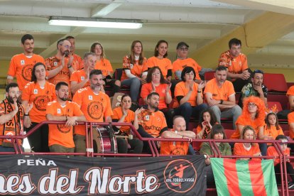 Recoletas Atlético Valladolid - Torrelavega. / LOSTAU