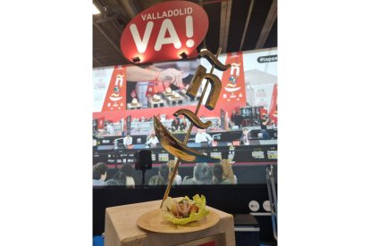 Tapas elaboradas por los cocineros vallisoletanos. / E. M.