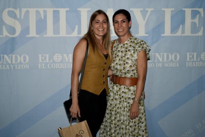 Entrega de premios de la VIII Liga Mundo Pádel y Liga LIP Interclubes. / PHOTOGENIC