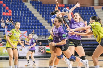 Partido entre Grafometal La Rioja y el Caja Rural Aula. FERNANDO DIAZ