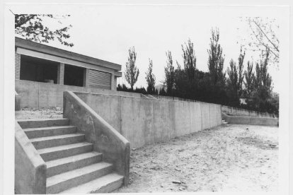 Construcción del centro cívico de Las Delicias en 1983.- ARCHIVO MUNICIPAL DE VALLADOLID