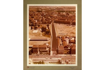 Panorámica de calle General Shelly de Las Delicias en 1983.- ARCHIVO MUNICIPAL DE VALLADOLID