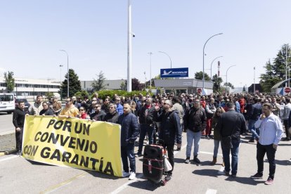 Protestas de trabajadores de la fábrica de Michelin. PHOTOGENIC/ C.LLORENTE