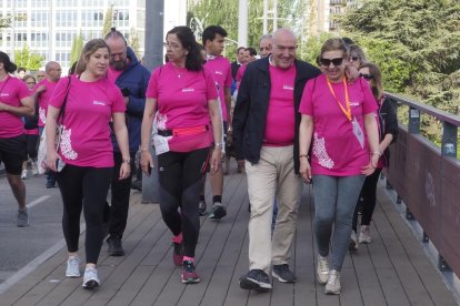 Raquel Alonso, Alicia Villar, Jesús Julio Carnero en la Marcha Asprona. -PHOTOGENIC