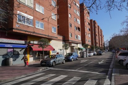 Barrio de Las Delicias, calle de la Transición.- J. M. LOSTAU