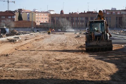 Barrio de Las Delicias, urbanización de terrenos entre el Paseo Arco de Ladrillo y la calle Nelson Mandela.- J. M. LOSTAU