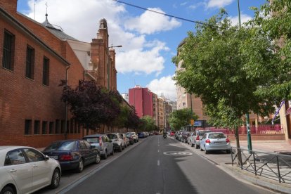 Calle Don Sancho en el Barrio de San Juan. -J.M. LOSTAU