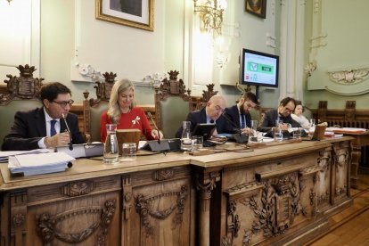 El Pleno de despedida de Óscar Puente y Ana Redondo como concejales. -PHOTOGENIC.
