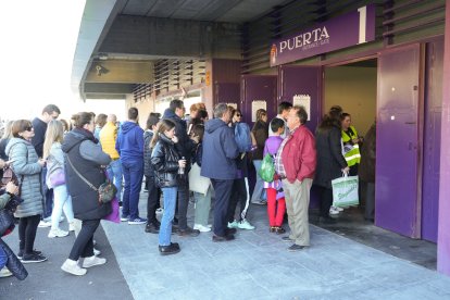 Real Valladolid-Olímpico de León en el estadio Zorrilla. / LOSTAU