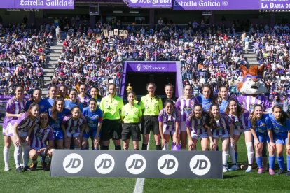 Real Valladolid-Olímpico de León en el estadio Zorrilla. / LOSTAU
