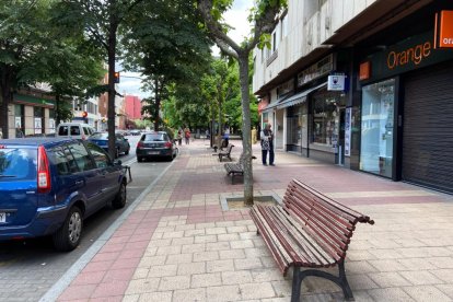 Calle Huelgas en el Barrio de San Juan. -J.M. LOSTAU