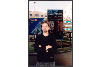 José Luis Peñafuerte, director de 'Niños', documental de la sección tiempo de historia de la 47 SEMINCI en 2002  .-ARCHIVO MUNICIPAL DE VALLADOLID