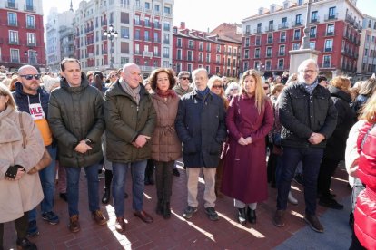 Concentración para pedir la pena de prisión permanente para el asesino de Paloma e India en la Plaza Mayor de Valladolid.- J. M. LOSTAU