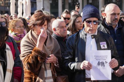 Concentración para pedir la pena de prisión permanente para el asesino de Paloma e India en la Plaza Mayor de Valladolid.- J. M. LOSTAU