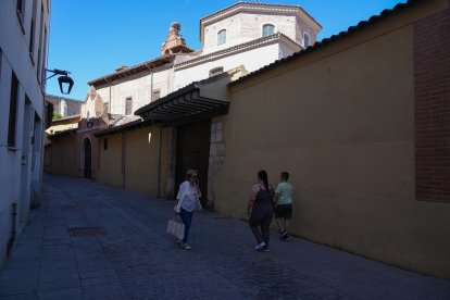 Calle de Santo Domingo de Guzmán en la actualidad .-J.M. LOSTAU