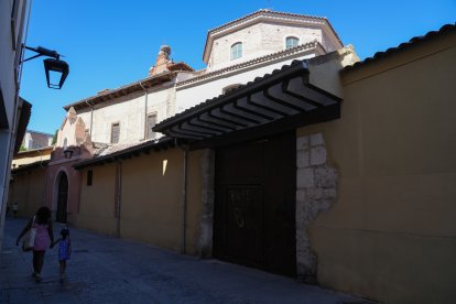 Calle de Santo Domingo de Guzmán en la actualidad .-J.M. LOSTAU