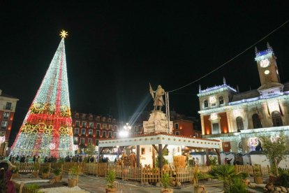 Iluminación Navideña en la Plaza Mayor de Valladolid. -PHOTOGENIC