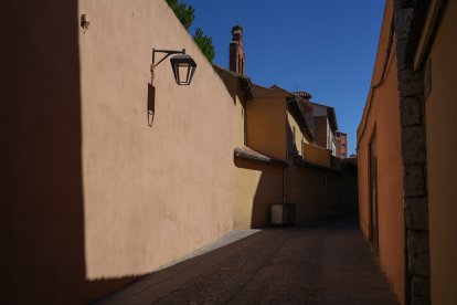 Calle de Santo Domingo de Guzmán en la actualidad .-J.M. LOSTAU
