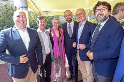 Ricardo G.Ureta, Félix Villalba, Marisol Calleja, Alberto Fernández, José Antonio Arias y Álvaro Elúa.