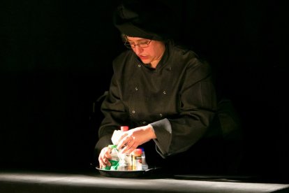 Esther Pérez Arribas, en 'Manual de Cervantes'. | PÍO BARUQUE FOTÓGRAFOS