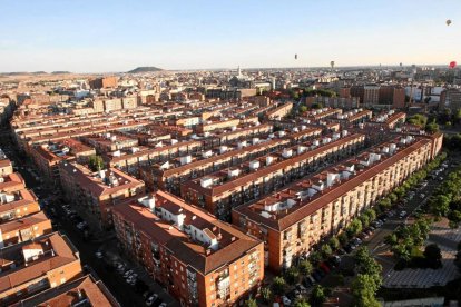 Vista aérea de las viviendas de La Rondilla en 2008. - ARCHIVO MUNICIPAL DE VALLADOLID