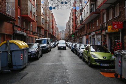 Barrio de La Rondilla, calle Linares en la actualidad. - J.M. LOSTAU