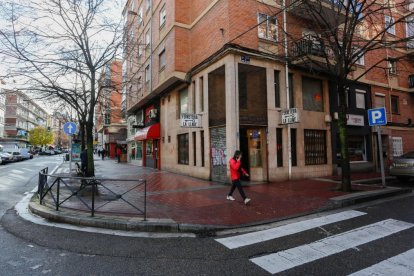 Barrio de La Rondilla, Ferretería la Llave en la calle Cardenal Cisneros en la actualidad. - J.M. LOSTAU