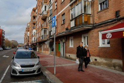 Barrio de La Rondilla, calle Tirso de Molina en la actualidad. - J.M. LOSTAU