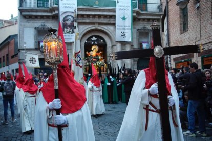 Procesión del Santísimo Rosario del Dolor en Valladolid. J.M. LOSTAU