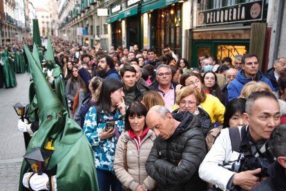 Procesión del Santísimo Rosario del Dolor en Valladolid. J.M. LOSTAU