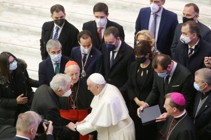 Su Santidad el Papa Francisco celebra una audiencia general en el que recibe al alcalde de Valladolid, Óscar Puente, y al arzobispo de la Diócesis vallisoletana, Ricardo Blázquez. - ICAL