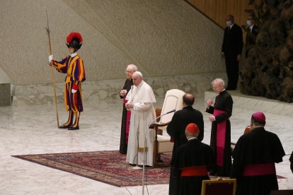 Su Santidad el Papa Francisco celebra una audiencia general en el que recibe al alcalde de Valladolid, Óscar Puente, y al arzobispo de la Diócesis vallisoletana, Ricardo Blázquez. - ICAL