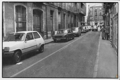 Calle Montero Calvo hacia plaza España en el barrio San Andrés-Caño Argales. Sin fecha.- ARCHIVO MUNICIPAL VALLADOLID