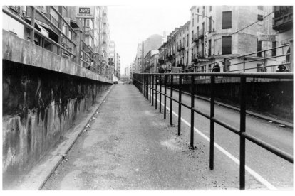 Salida del paso subterraneo a calle Labradores en el barrio San Andrés-Caño Argales. Sin fecha.- ARCHIVO MUNICIPAL VALLADOLID