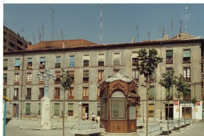 Plaza Caño Argales en el barrio San Andrés-Caño Argales en 1986.- ARCHIVO MUNICIPAL VALLADOLID