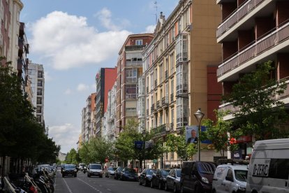 Calle Gamazo en el barrio de San Andrés-Caño Argales.- J.M. LOSTAU.