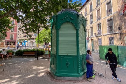 Plaza del Caño Argales en el barrio de San Andrés-Caño Argales.- J.M. LOSTAU.