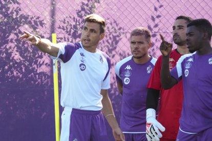 Fran Albert durante el primer entrenamiento. / M. A. SANTOS / PHOTOGENIC