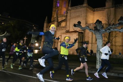 JUAN MIGUEL LOSTAU. 02/03/2024. VALLADOLID. COMUNIDAD DE CASTILLA Y LEÓN. CARRERA POPULAR NOCTURNA RÍOS DE LUZ