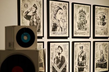 Reproducciones de la serie de Obey 'Damaged stencil'. | M. A. SANTOS