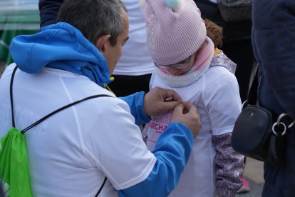 XII Edición de 'Arroyo en Marcha', carrera que recauda fondos contra el cáncer en Arroyo de la Encomienda - J.M. LOSTAU