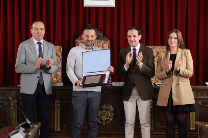 Entrega de los Premios de Periodismo Provincia de Valladolid a Jonathan Tajes, Alicia Calvo, Rodrigo Ucero y Laura Negro. PHOTOGENIC