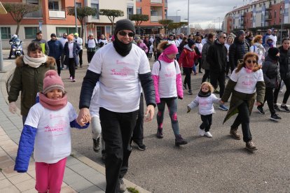 XII Edición de 'Arroyo en Marcha', carrera que recauda fondos contra el cáncer en Arroyo de la Encomienda - J.M. LOSTAU