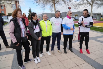 XII Edición de 'Arroyo en Marcha', carrera que recauda fondos contra el cáncer en Arroyo de la Encomienda - J.M. LOSTAU